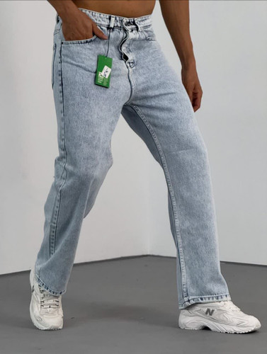 شلوار جین راسته کش آبی یخی با تنخوری و جنسی بینظیر | انتخاب خاصپسندها